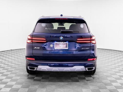 Tanzanite Blue II Metallic 2026 BMW X5 xDrive40i