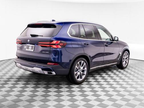 Tanzanite Blue II Metallic 2026 BMW X5 xDrive40i
