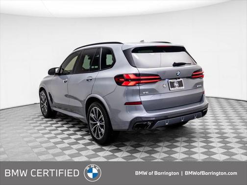 2024 BMW X5 M60i