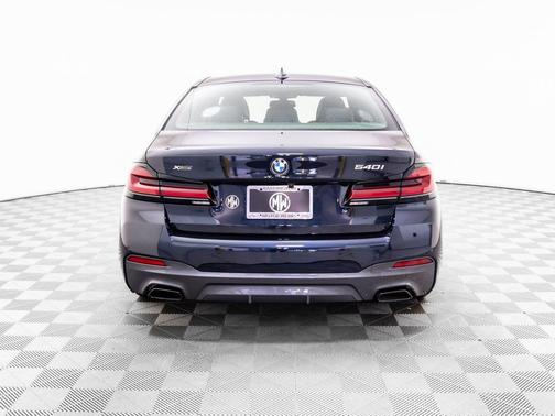2022 BMW 540 i xDrive