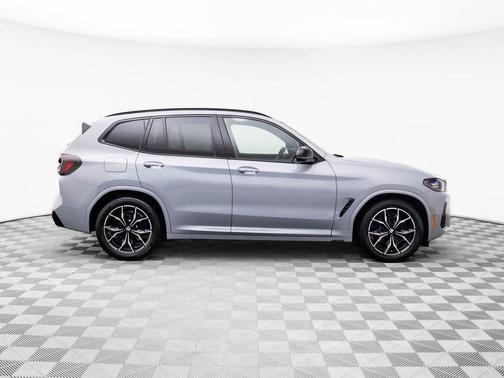 2024 BMW X3 M40i