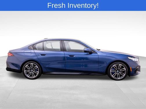 Blue Metallic 2026 BMW 540 xDrive