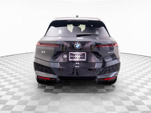 2026 BMW iX xDrive45