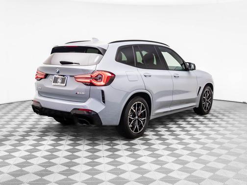 2023 BMW X3 M40i