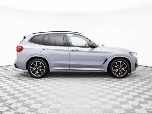 2023 BMW X3 M40i