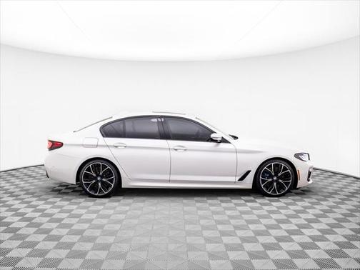 2022 BMW M550 i Xdrive