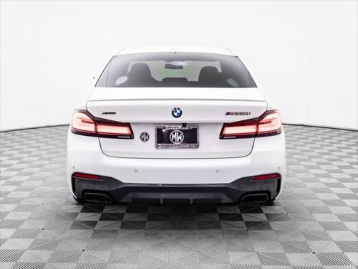2022 BMW M550 i Xdrive