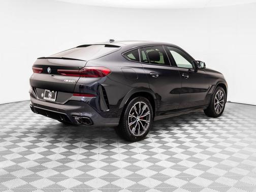 Black Sapphire Metallic 2024 BMW X6 M60i