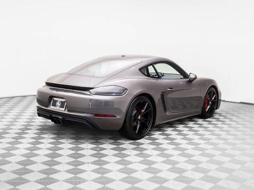 2018 Porsche 718 Cayman GTS