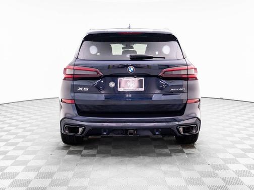 Alpine White 2025 BMW X1 xDrive28i