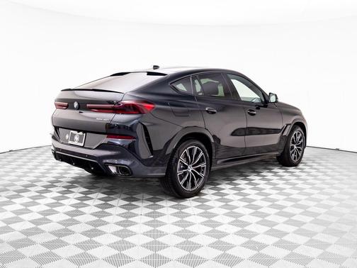 2026 BMW X6 xDrive40i