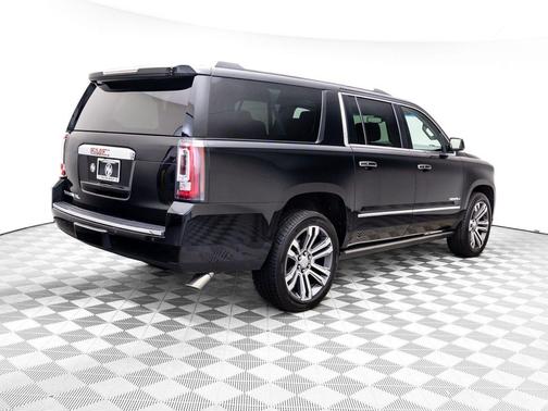 2017 GMC Yukon XL Denali