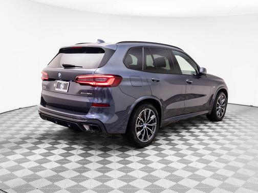 2022 BMW X5 PHEV xDrive45e