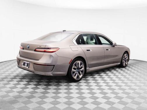 2023 BMW i7 xDrive60