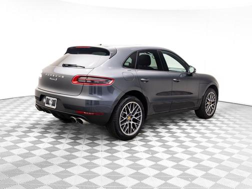 2018 Porsche Macan S