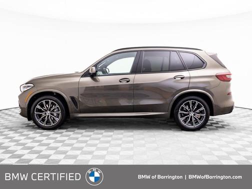 Manhattan Green Metallic 2023 BMW X5 xDrive40i