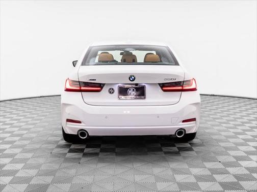 2025 BMW 330 i xDrive
