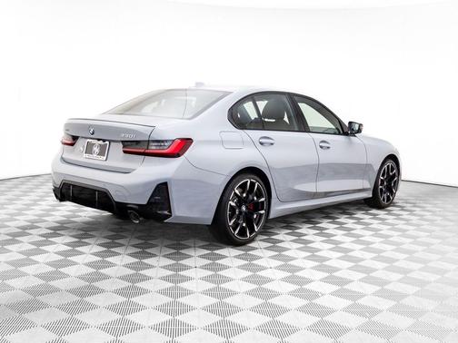 2026 BMW 330 xDrive NA