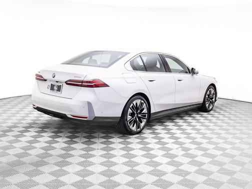 2024 BMW 540 xDrive