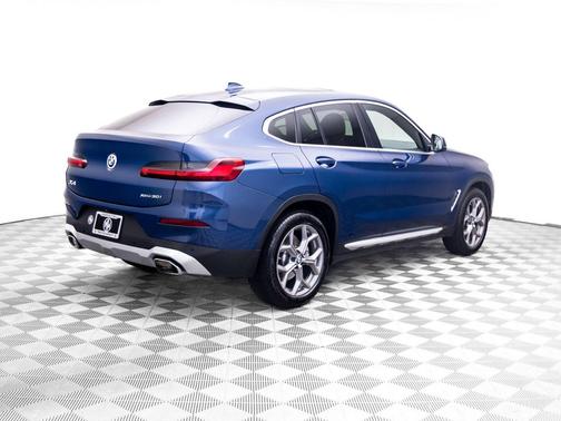 Blue Metallic 2025 BMW X4 xDrive30i