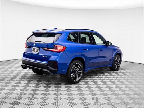 2025 BMW X1 M35i