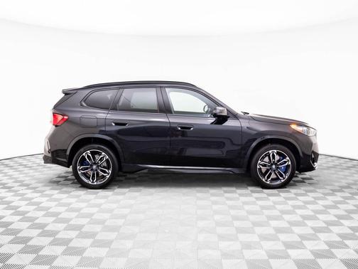 2024 BMW X1 M35i