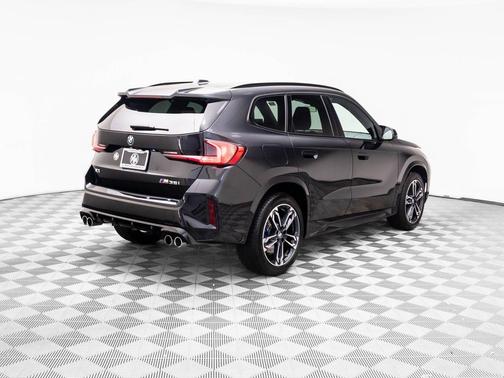 2024 BMW X1 M35i