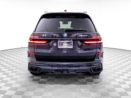 Black Sapphire Metallic 2027 BMW X7 M60i