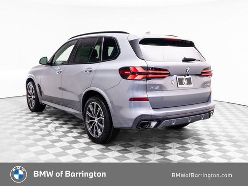 Skyscraper Grey Metallic 2026 BMW X5 xDrive40i