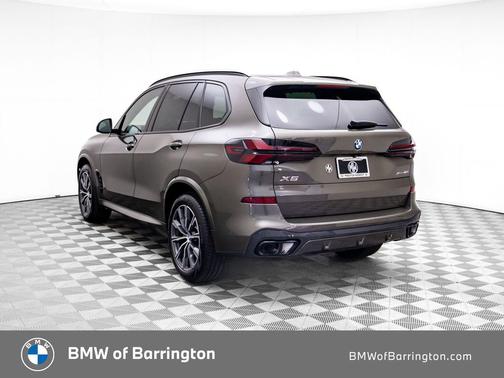 Manhattan Green Metallic 2026 BMW X5 xDrive40i