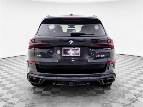 2025 BMW X5 M60i