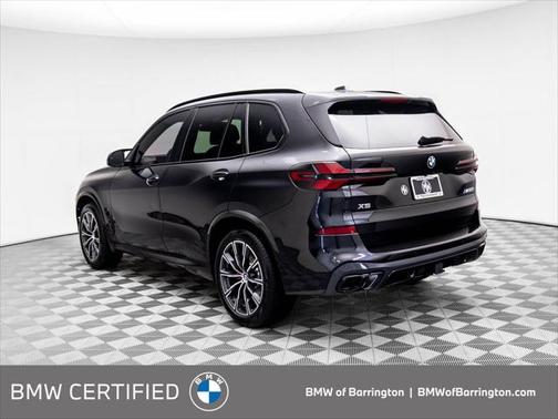 2025 BMW X5 M60i