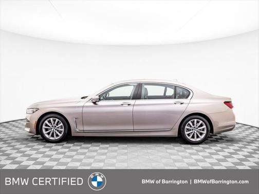 2022 BMW 740 i xDrive