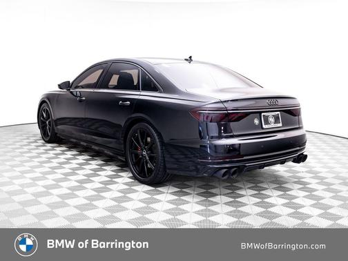 Mythos Black Metallic 2023 Audi S8 4.0T