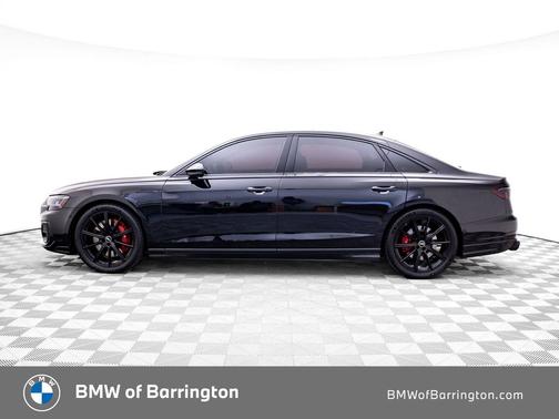 Mythos Black Metallic 2023 Audi S8 4.0T