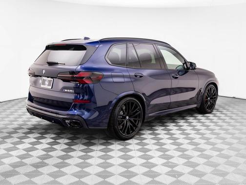 2026 BMW X5 M60i