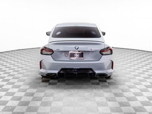 2025 BMW M240 i xDrive