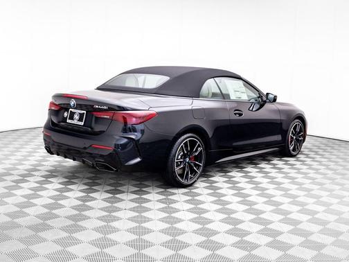 0475 2027 BMW M440 i xDrive