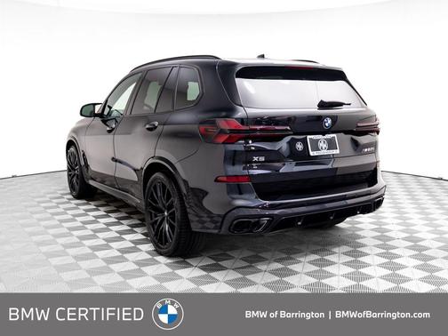 2024 BMW X5 M60i