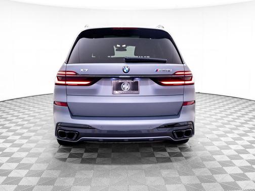 Frozen Pure Grey Metallic 2024 BMW X7 M60i