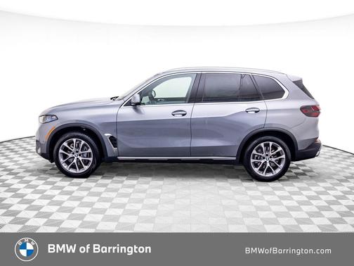 Skyscraper Grey Metallic 2026 BMW X5 xDrive40i