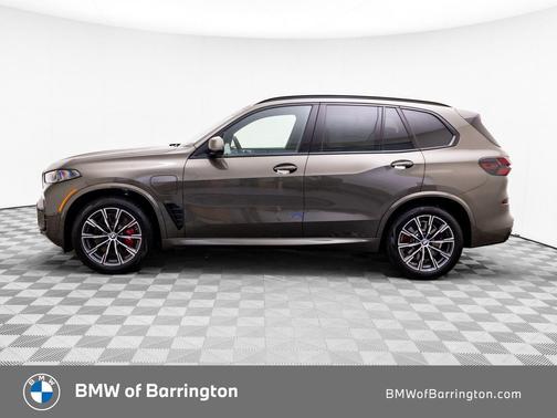 Manhattan Green Metallic 2026 BMW X5 PHEV xDrive50e