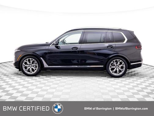 Black Sapphire Metallic 2024 BMW X7 xDrive40i