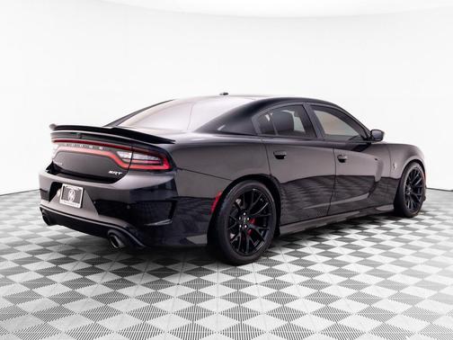 Pitch Black 2015 Dodge Charger SRT Hellcat