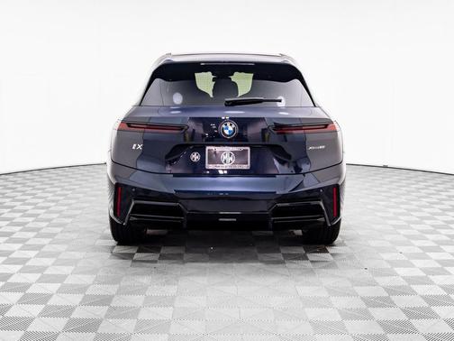 2026 BMW iX xDrive60