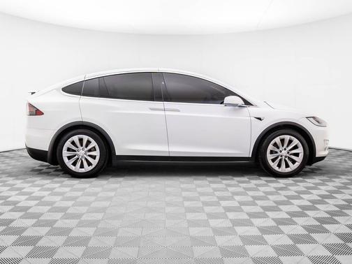 2020 Tesla Model X Long Range Dual Motor All-Wheel Drive