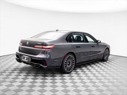 2025 BMW 760 i xDrive