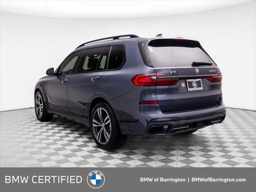 2022 BMW X7 M50i