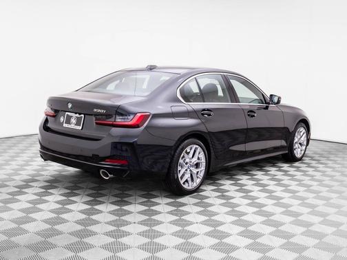 2026 BMW 330 xDrive NA