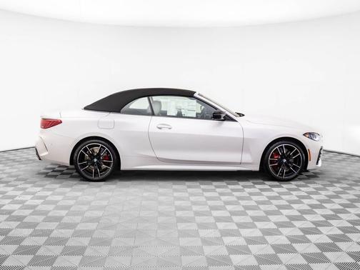 2026 BMW M440 i xDrive